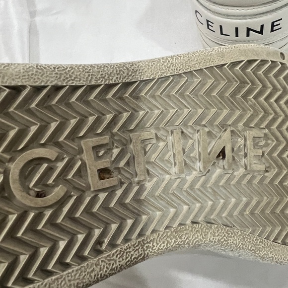 Authentic Celine Trainer Low Lace-Up Sneaker in Calfskin - Picture 10 of 10